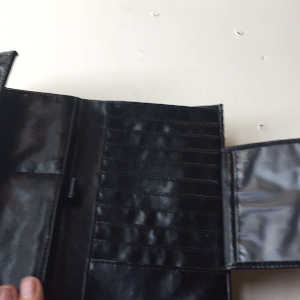 Wallet - Picture 3 of 4